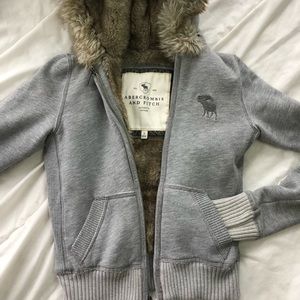 VTG Abercrombie & Fitch sweatshirt